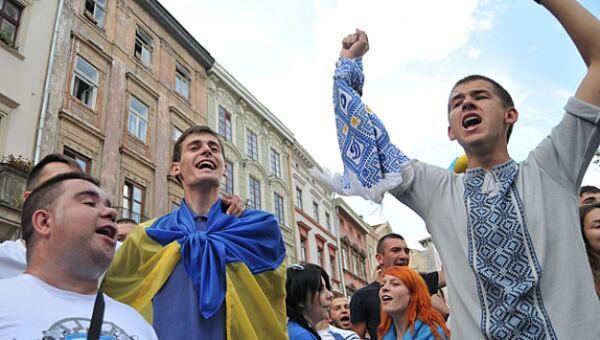 ЕС выделит миллионы на усиление политического влияния на молодежь из Украины